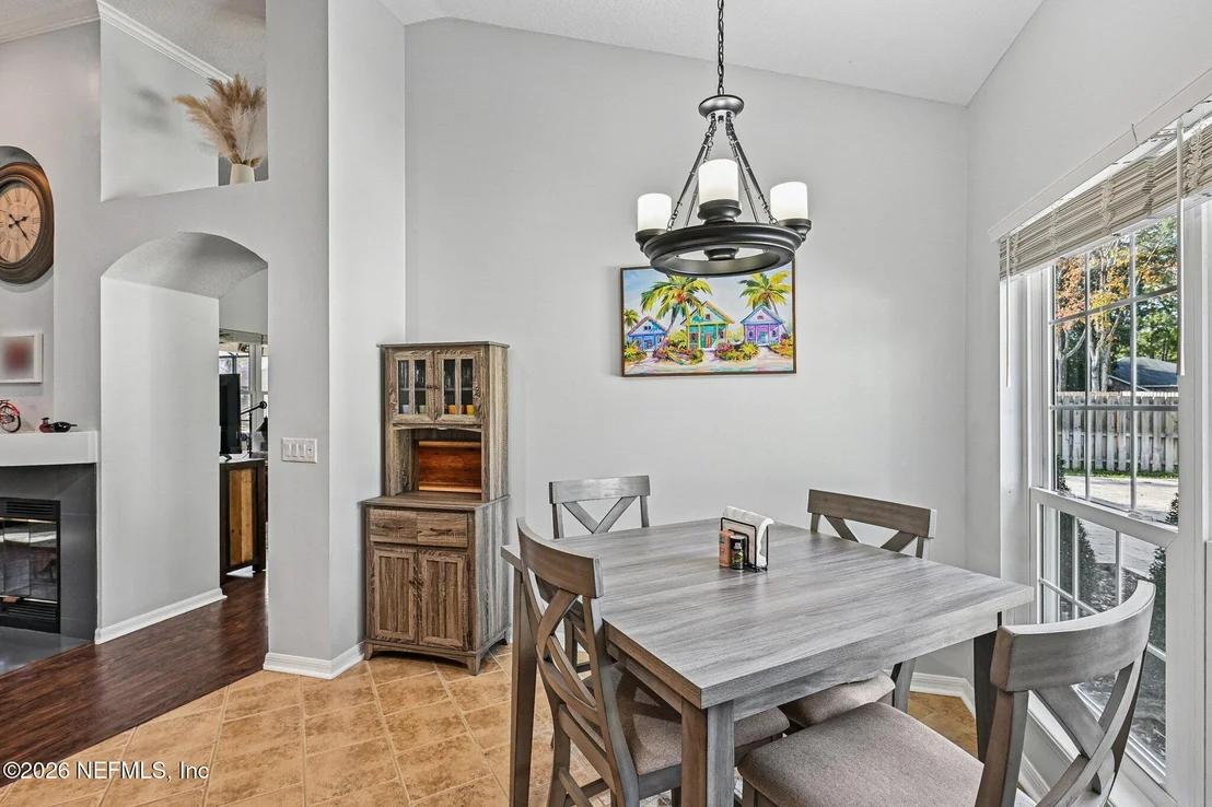 Photo of 404 PIPER Place