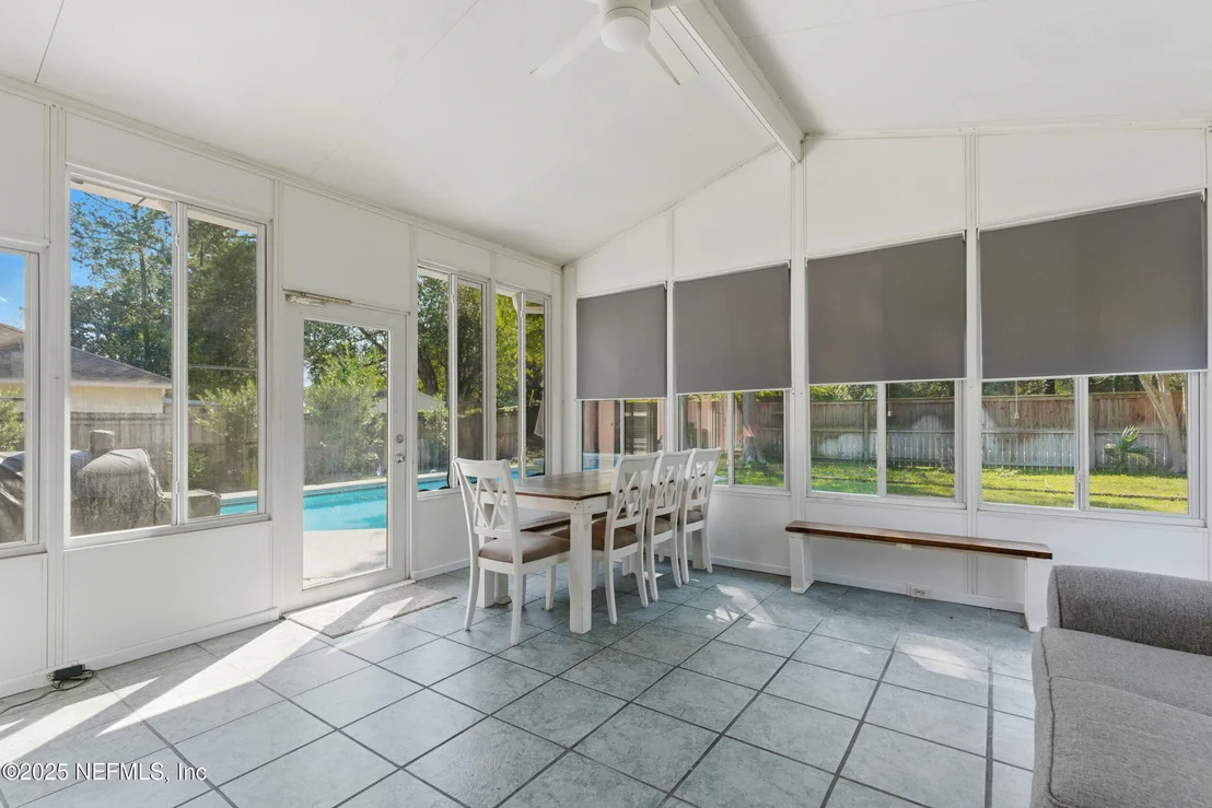 Photo of 1514 MAPLE LEAF Lane