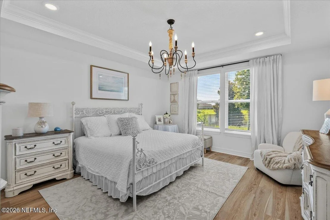 Photo of 10947 TOWN VIEW Drive