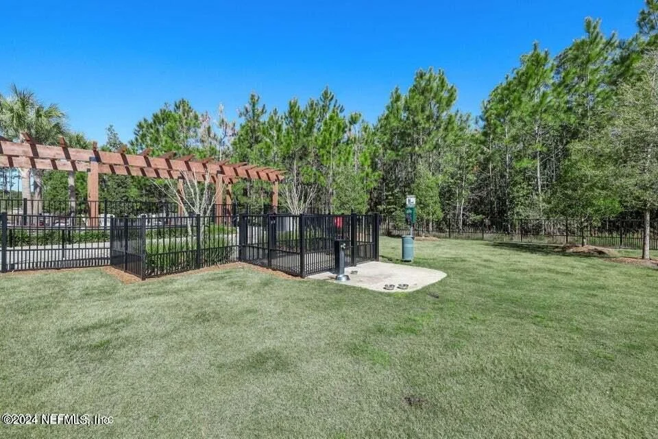 Photo of 11166 TOWN VIEW Drive