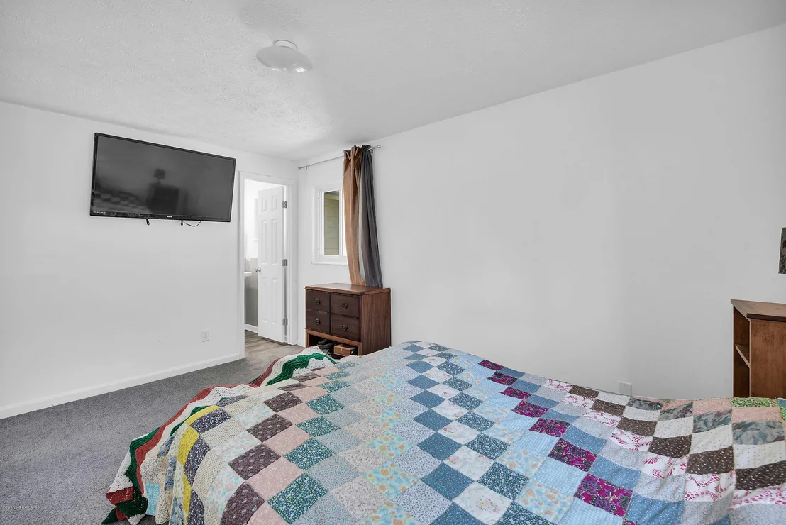 Photo of 421 CAPRICORN Lane