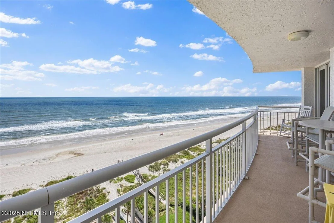 Photo of Unit 1010 at 1601 OCEAN Drive