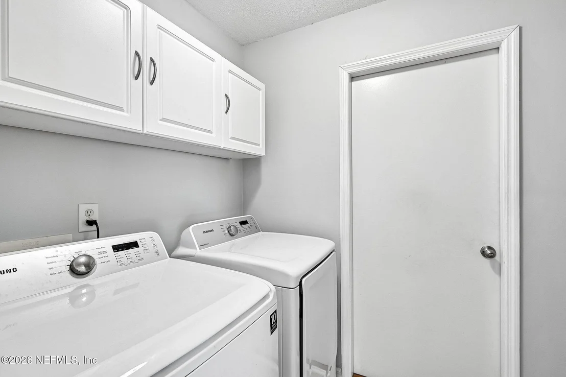 Photo of 912 BUTTERCUP Drive