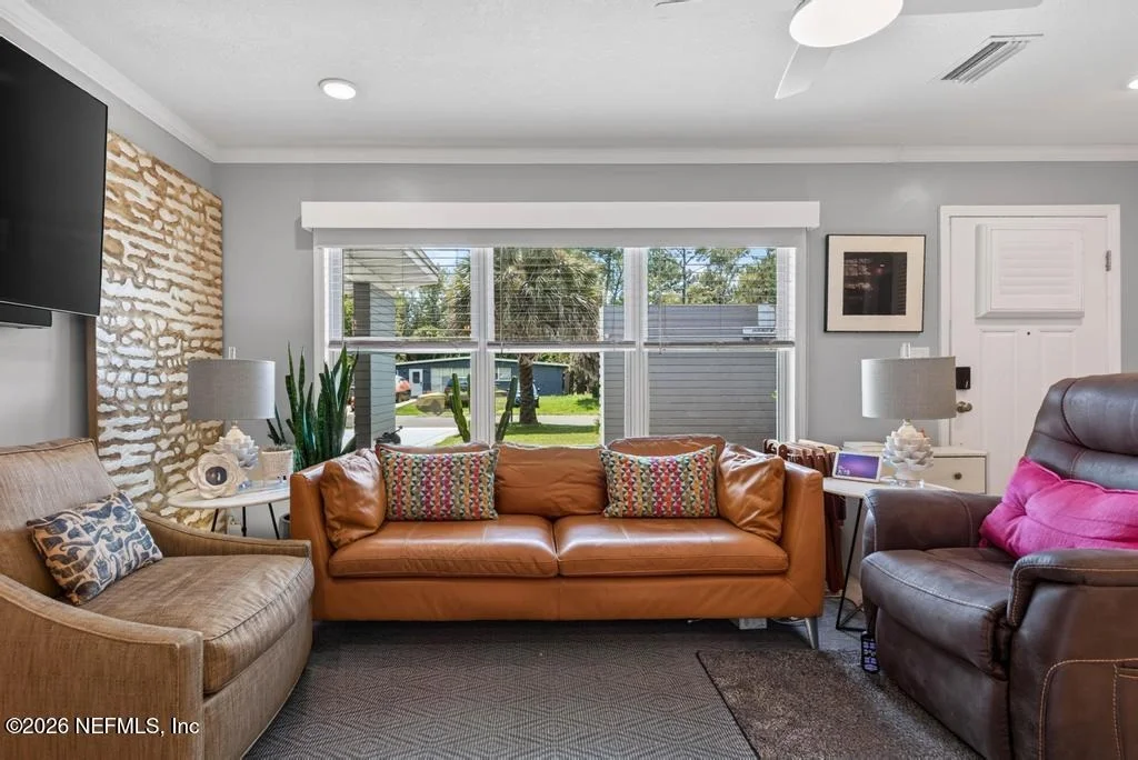 Photo of 1215 LE BRUN Drive