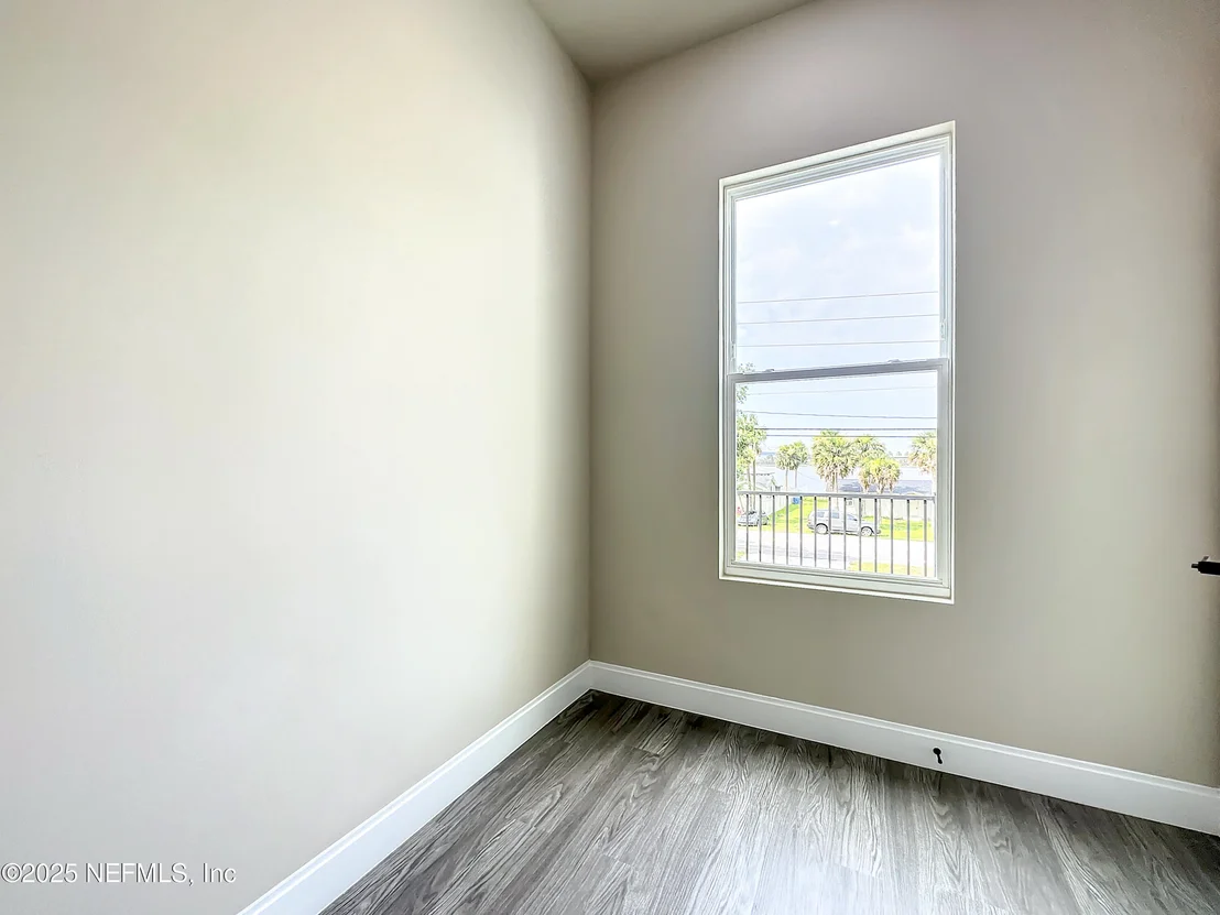 Photo of 5765 HECKSCHER Drive