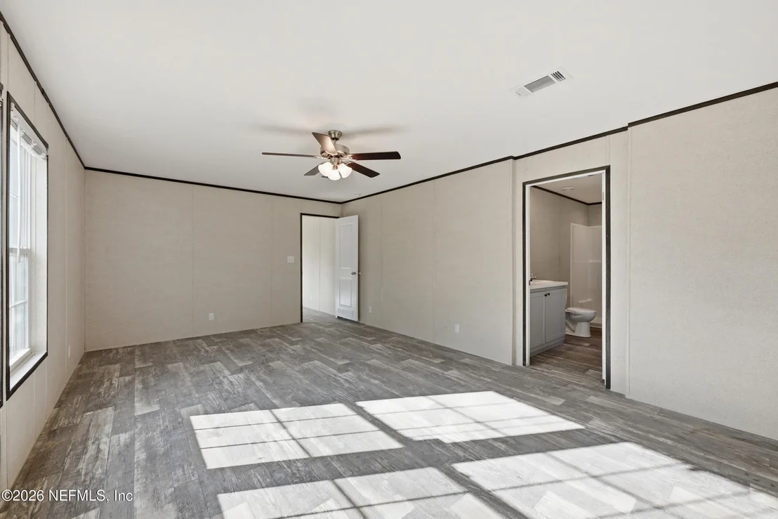 Photo of 352 N COUNTY ROAD 315