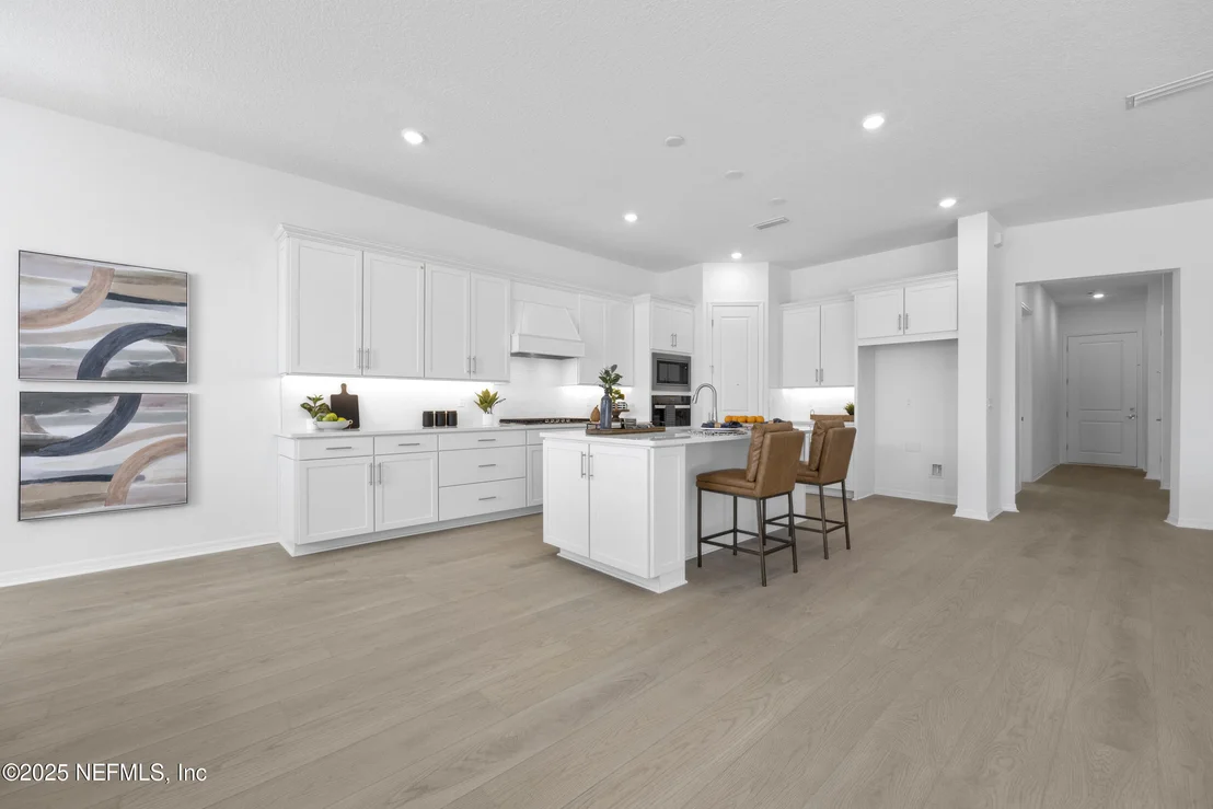 Photo of 11246 TOWN VIEW Drive