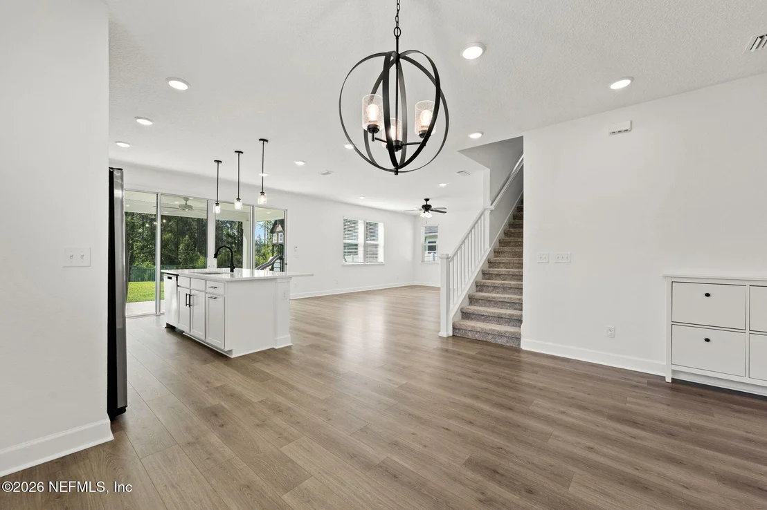 Photo of 615 BARTRAM DOWNS Road