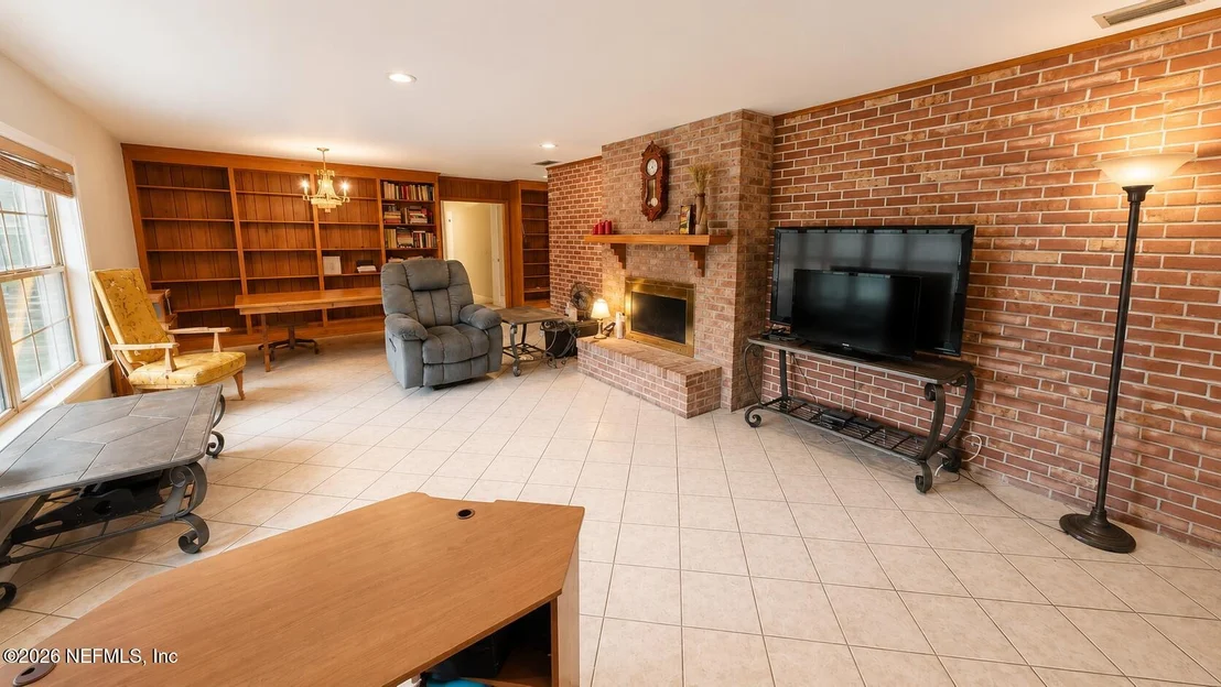 Photo of 6281 COUNTY ROAD 218
