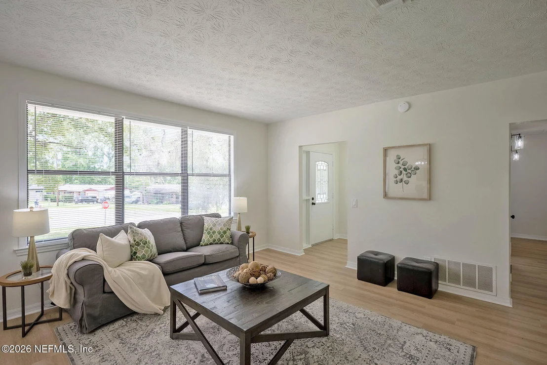 Photo of 440 TAURUS Lane