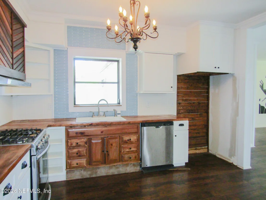 Photo of 546 BAISDEN Road