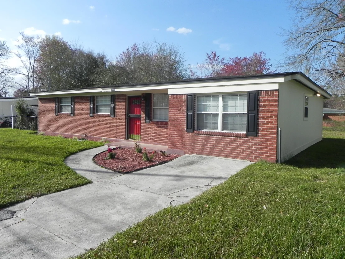 Photo of 5223 CHIVALRY Drive