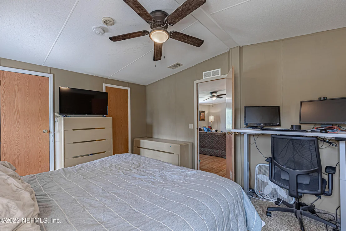 Photo of 28258 TRINITY Lane