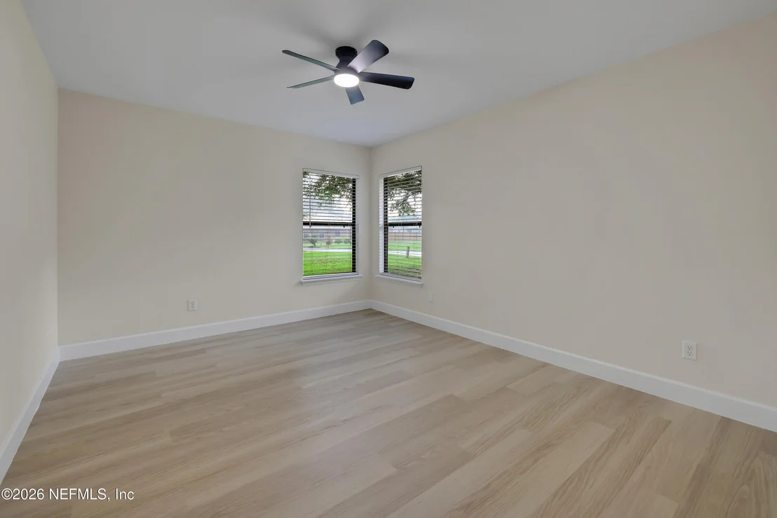 Photo of 408 HARVEST BEND Drive