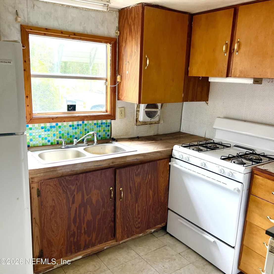 Photo of 723 BRETT Avenue