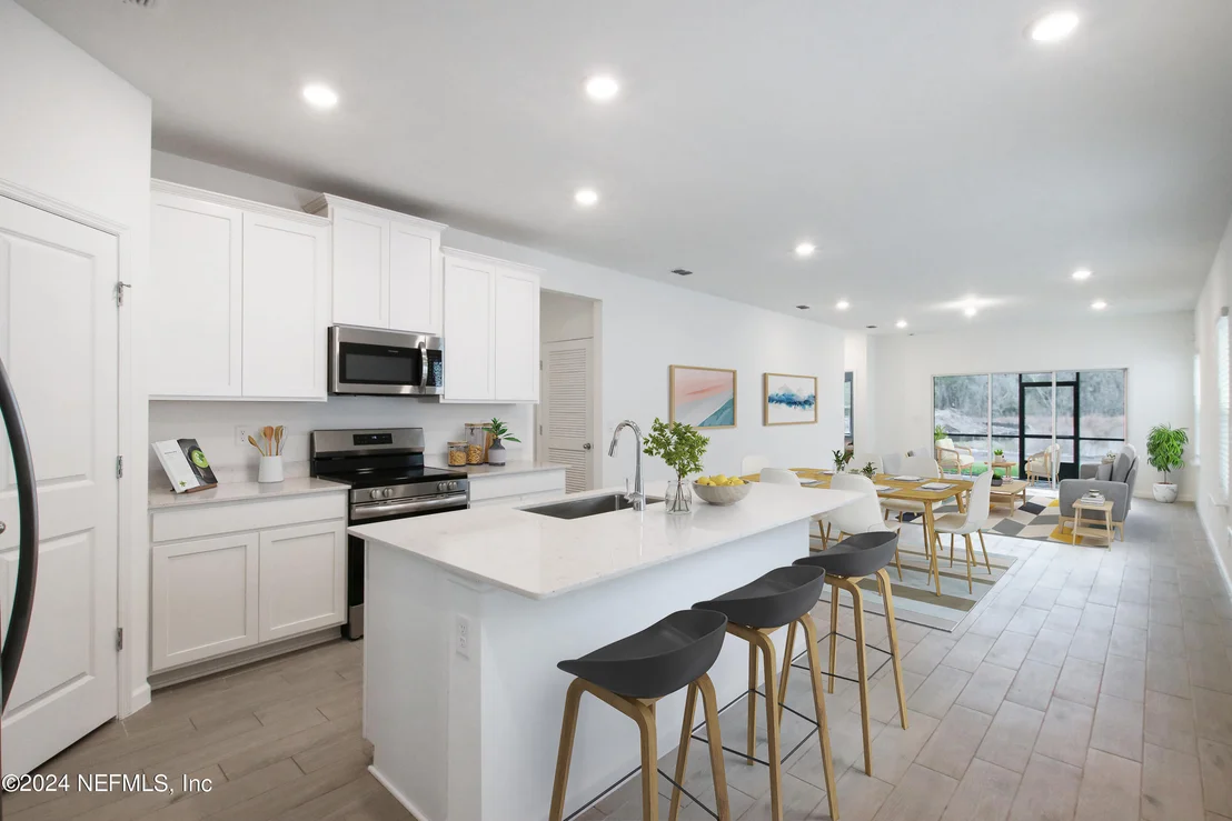 Photo of 118 PENTWATER Road