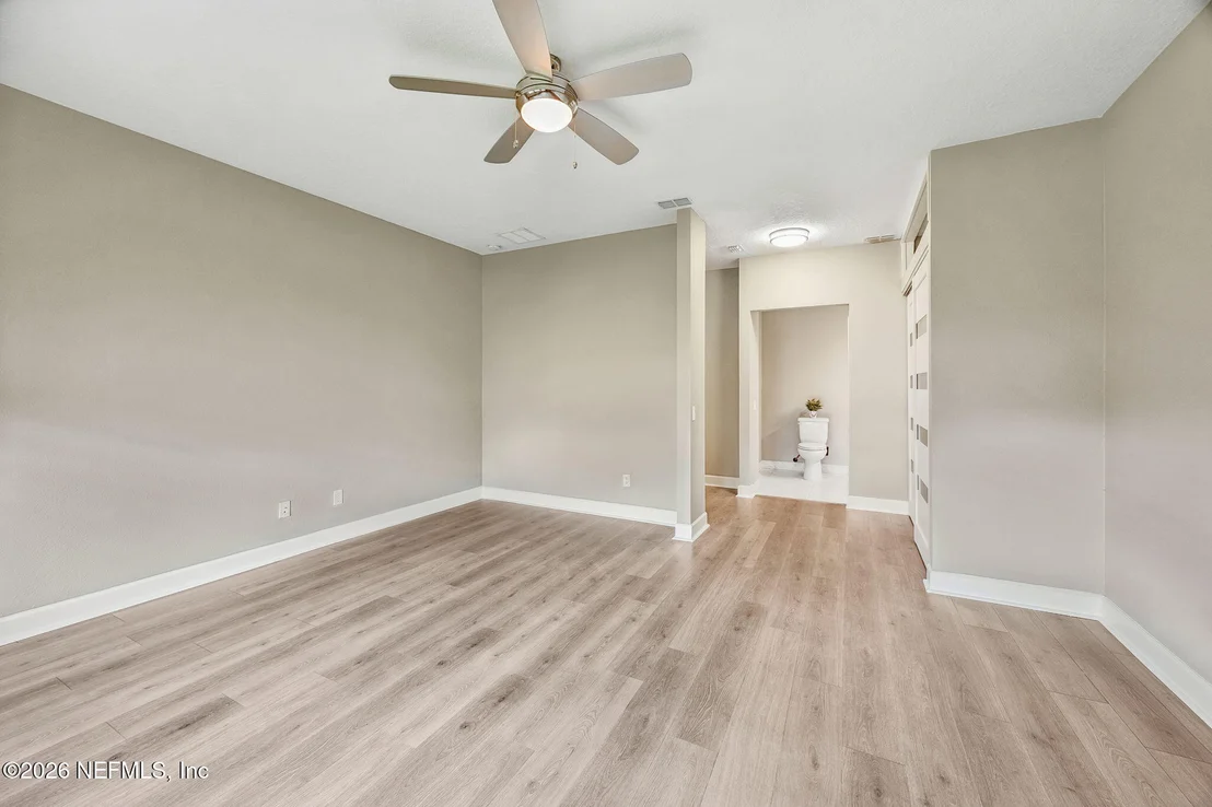 Photo of 1322 WARBLER Way