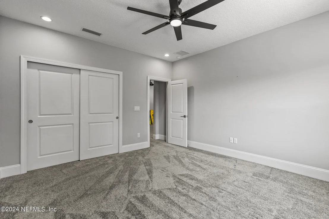 Photo of 863 OLD BLUFF Drive
