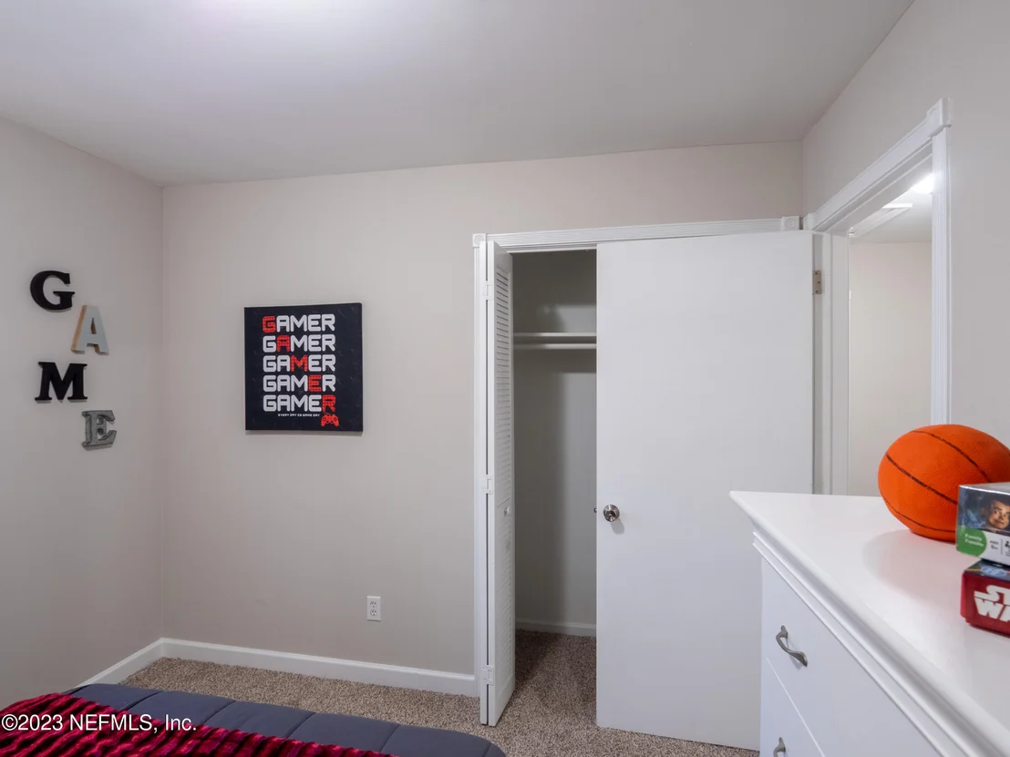 Photo of 2327 STONEBRIDGE Drive