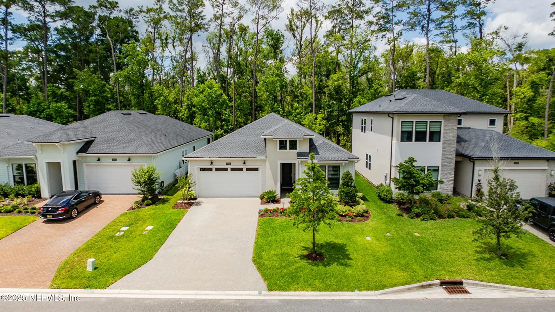 Photo of 9918 FILAMENT Boulevard