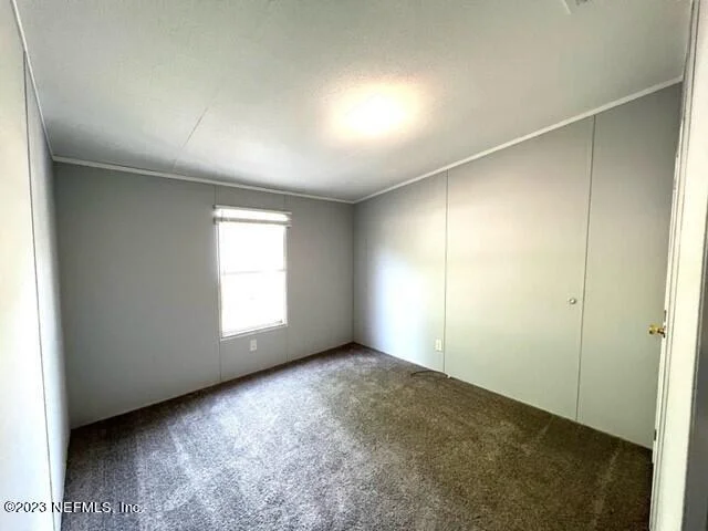 Photo of 105 KELVIN Avenue