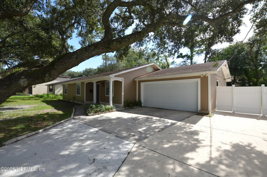 Photo of 2045 DERRINGER Road