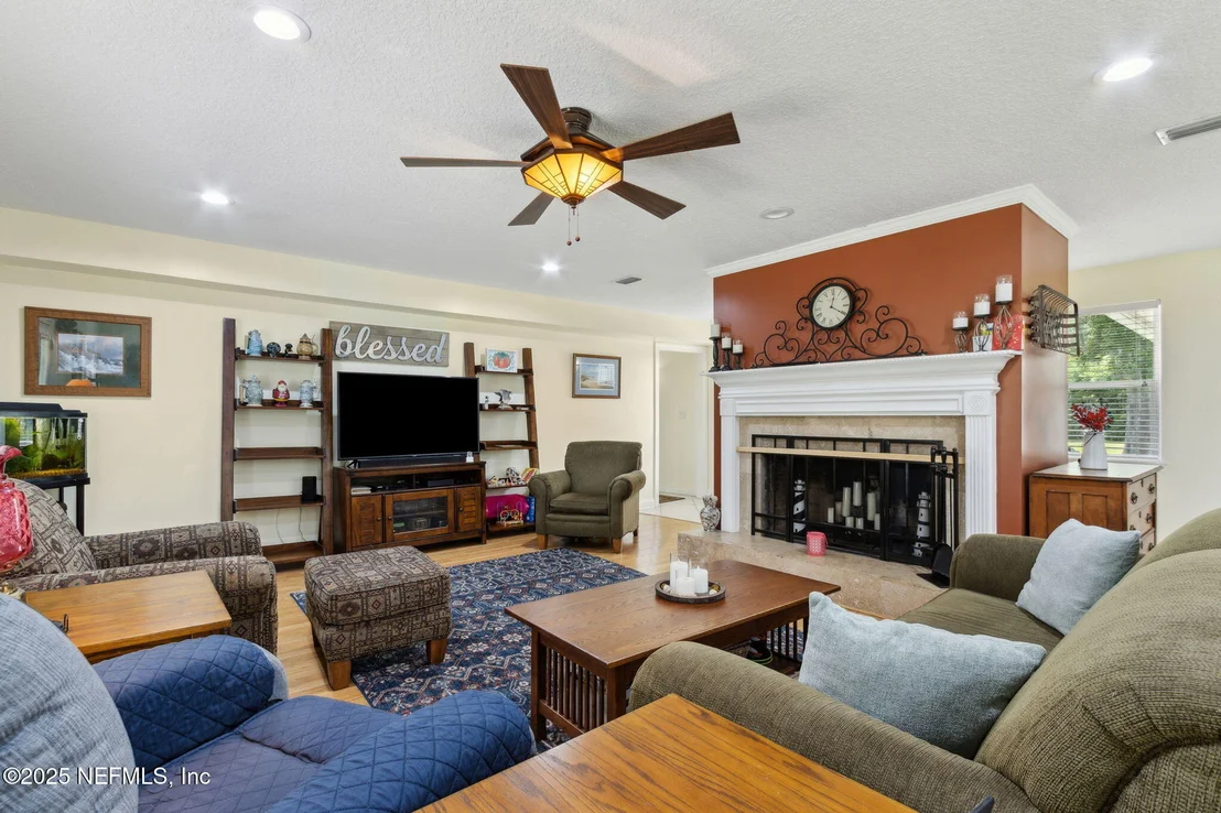 Photo of 86385 PEEPLES Road