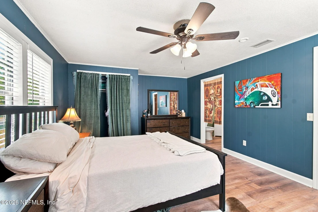 Photo of 33485 MEADOWS Lane
