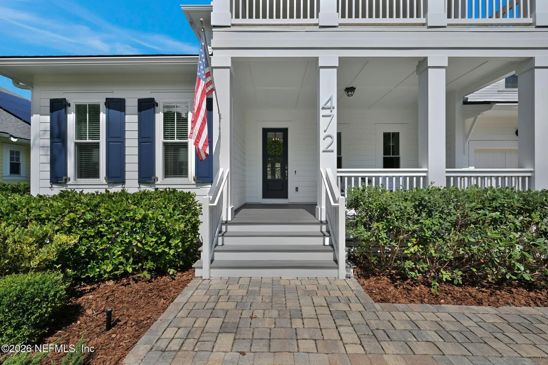 Photo of 472 RIDGEWAY Road