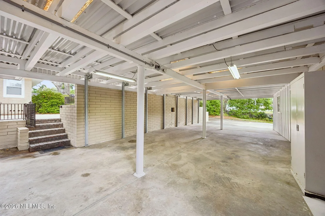 Photo of 4226 FOREST PARK Road