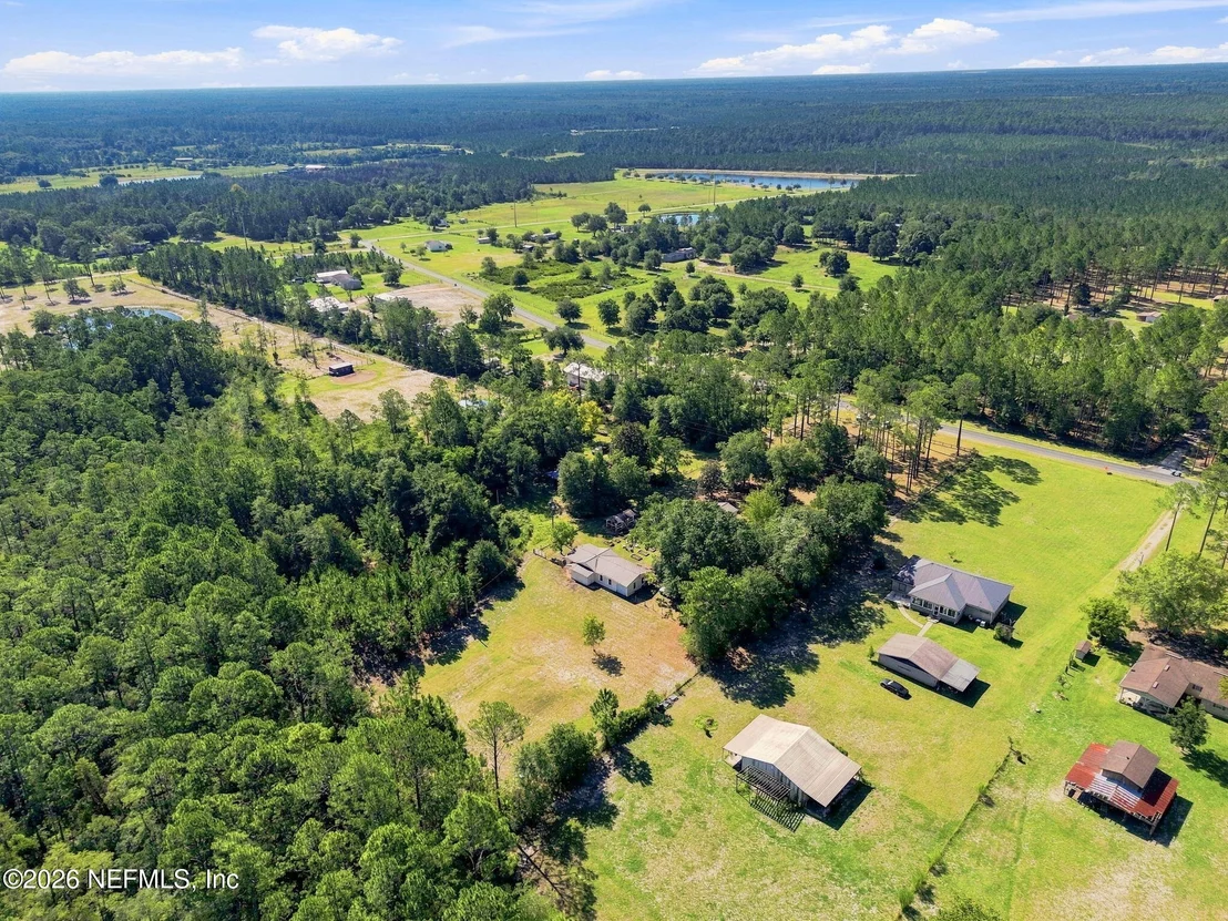 Photo of 33485 MEADOWS Lane