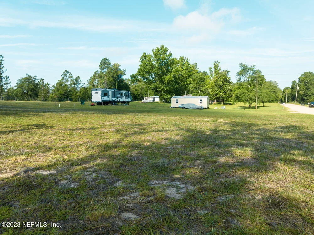Photo of 6057 HILLCREST Road