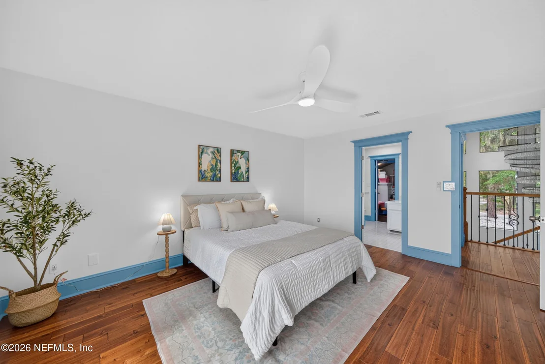 Photo of 13062 MANDARIN Road