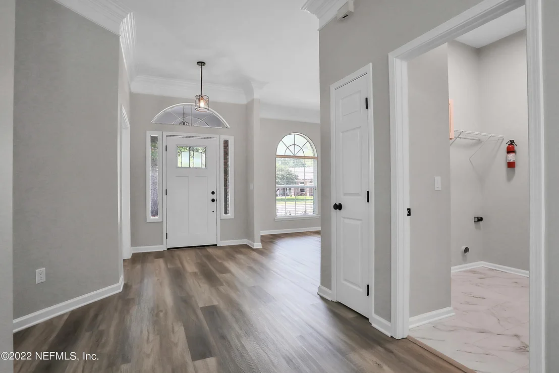 Photo of 1031 LARKSPUR Loop