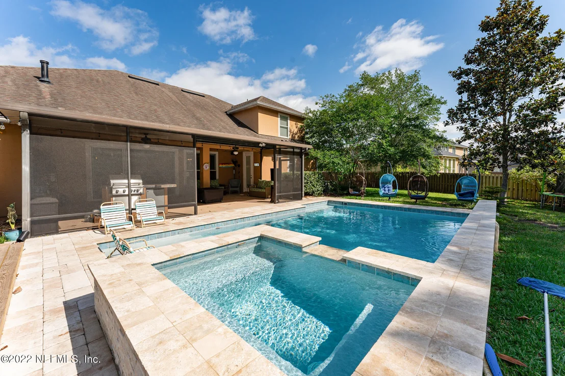 Photo of 120 N ATHERLEY Road