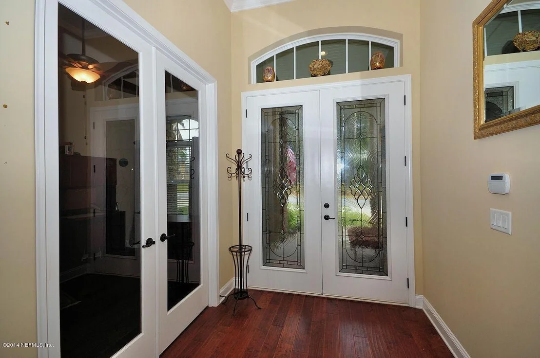 Photo of 112 STAPLEHURST Drive
