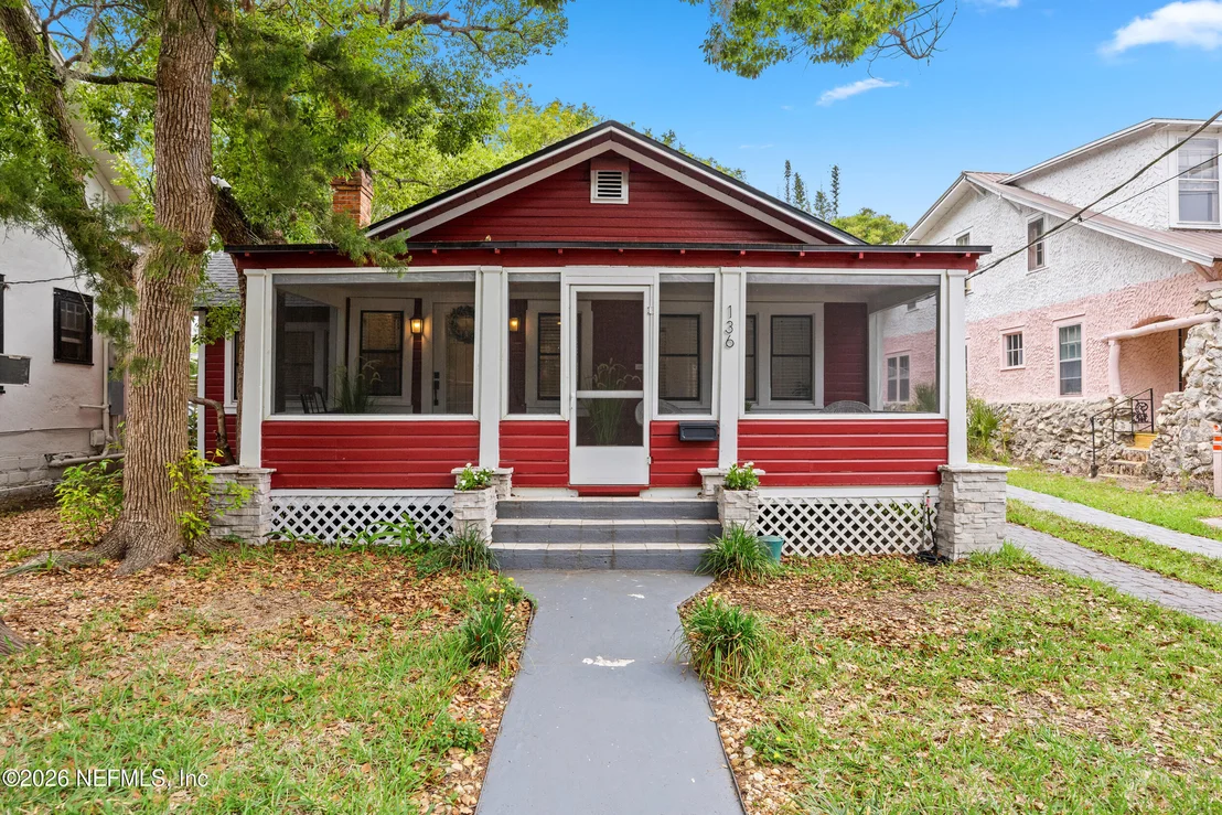 Photo of 136 WASHINGTON Street