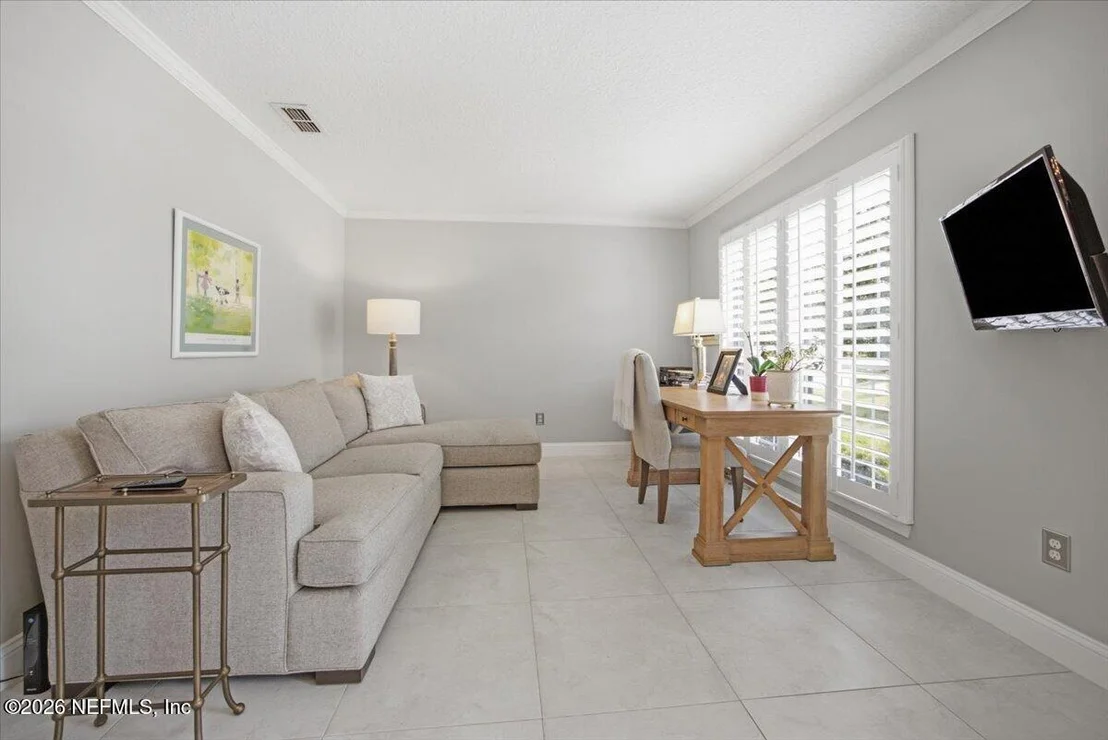 Photo of 1204 PARADISE POND Road