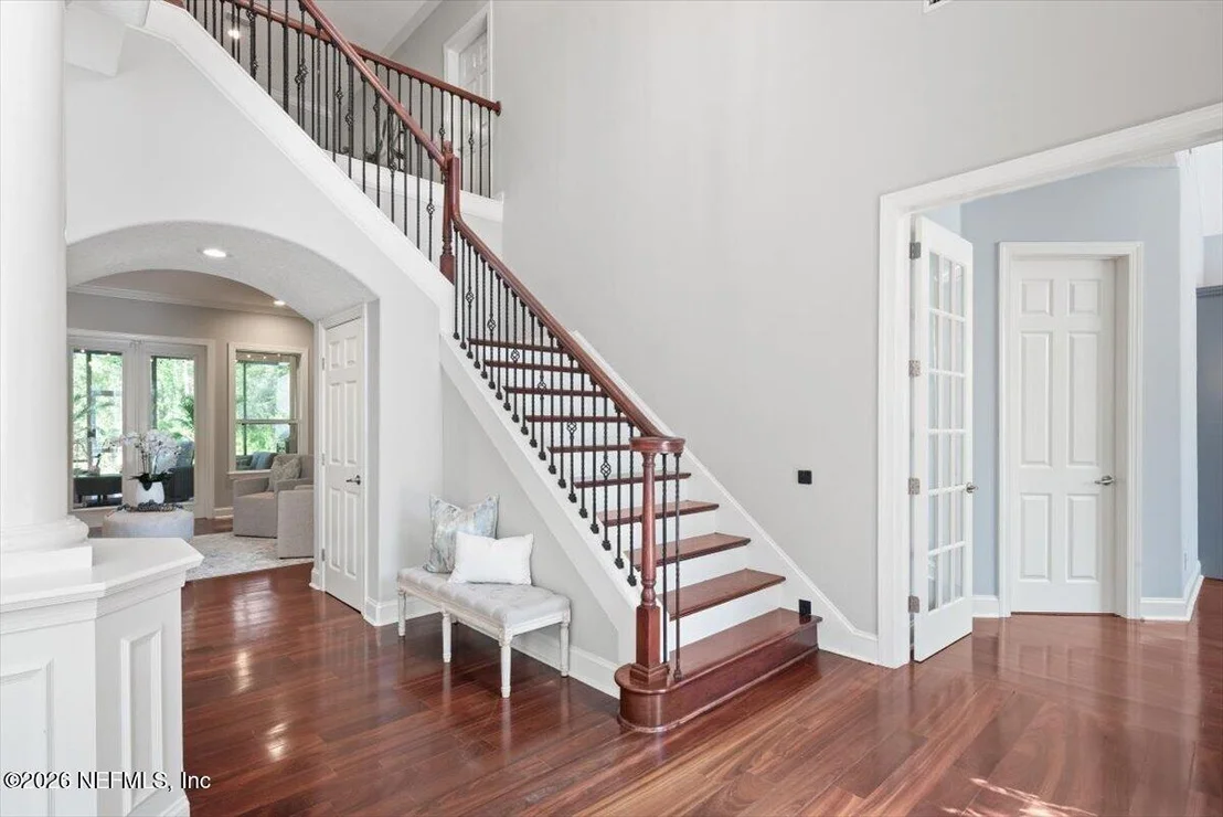 Photo of 240 ST JOHNS FOREST Boulevard