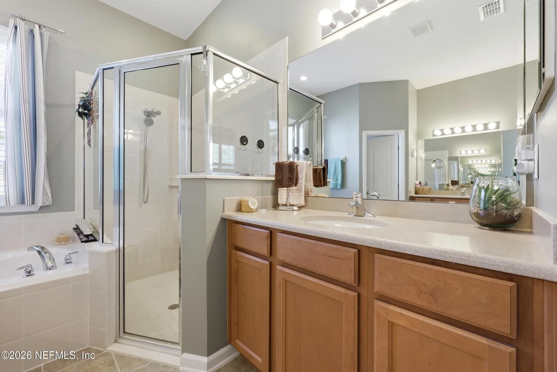 Photo of 1005 DOVE HOUSE Lane