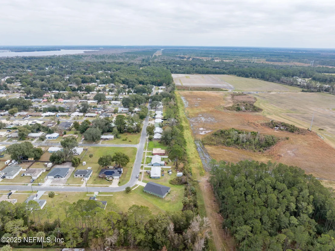 Photo of 613 OLEANDER Drive