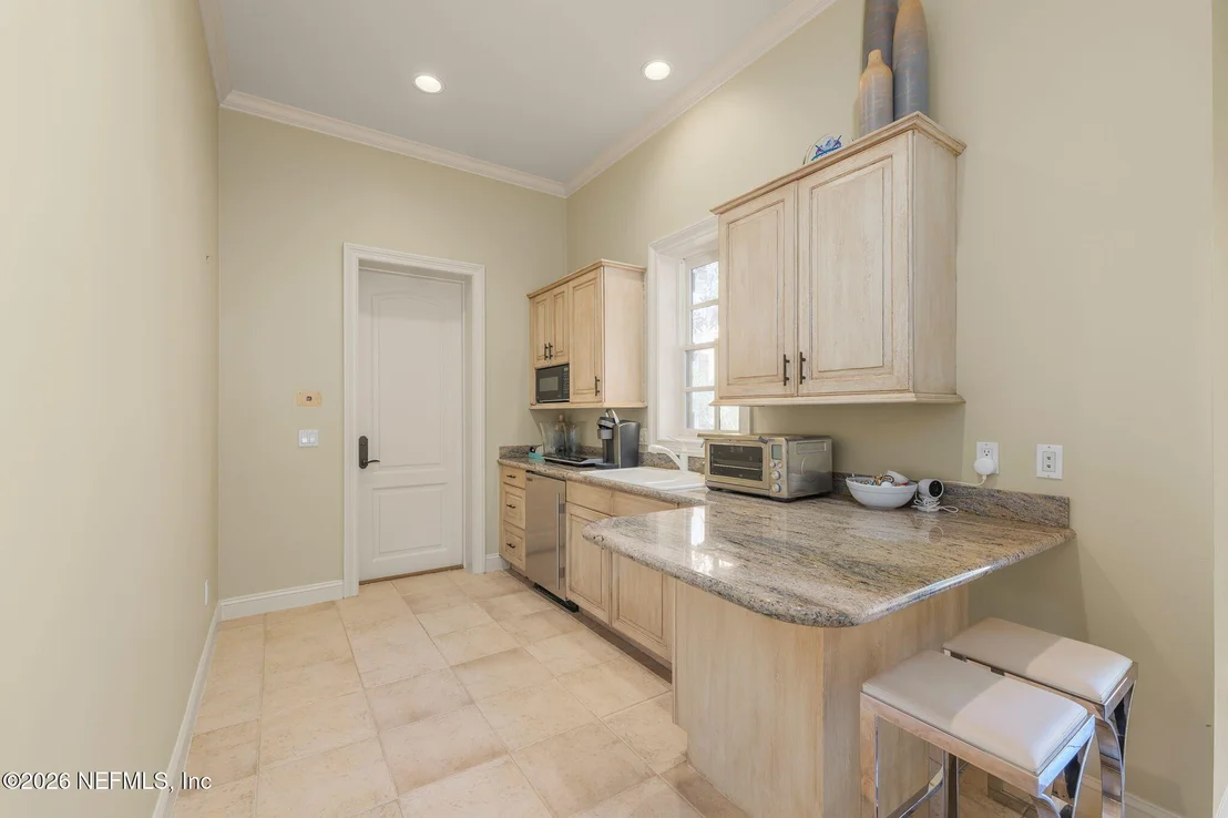 Photo of 24733 HARBOUR VIEW Drive