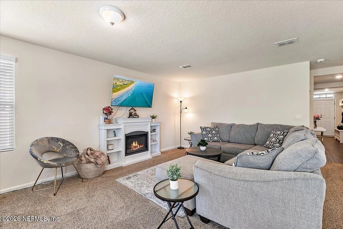 Photo of 65394 RIVER GLEN Parkway