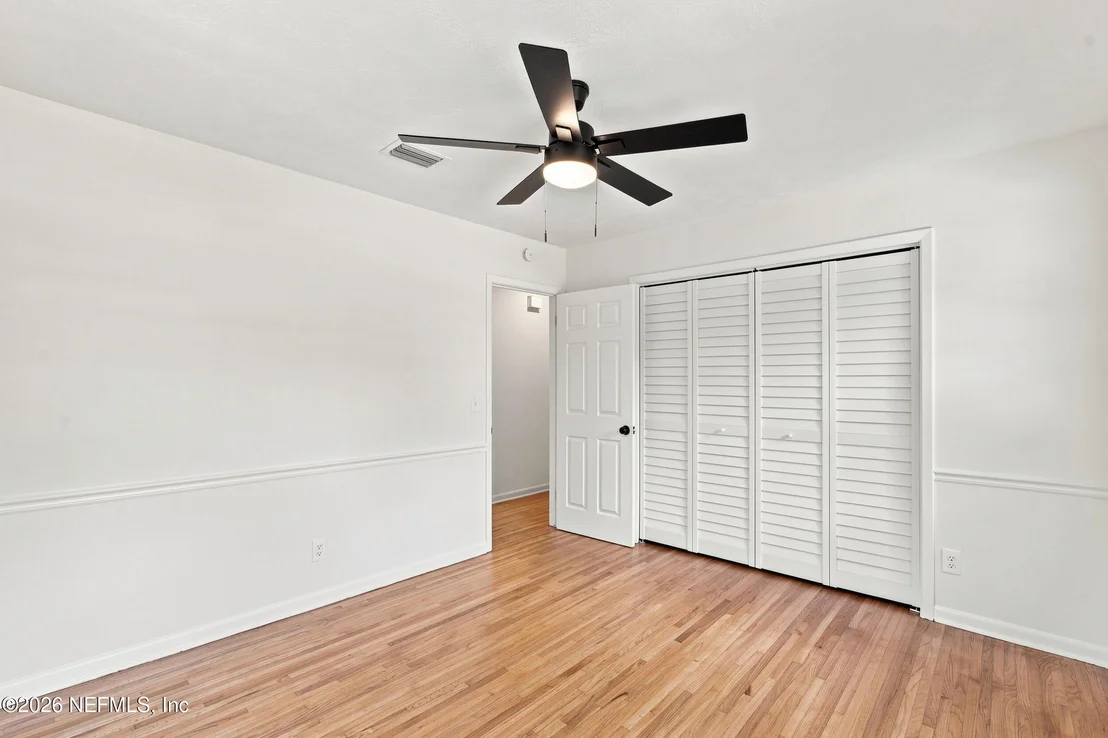 Photo of 116 SUZANNE Avenue