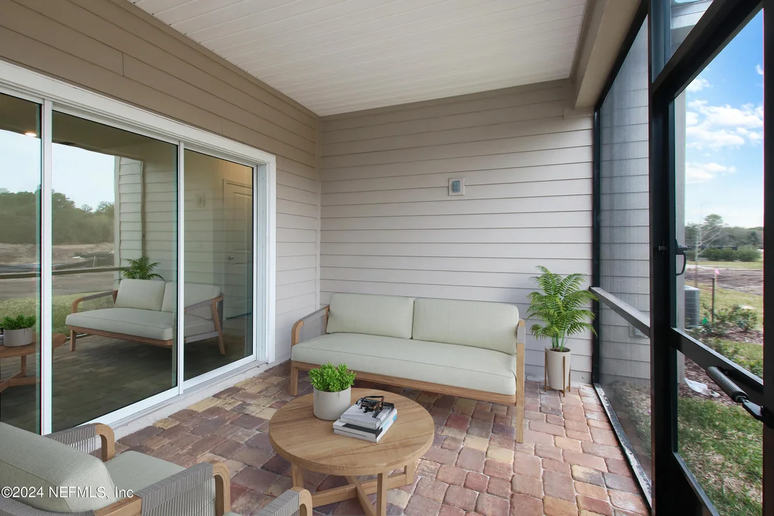Photo of 182 PENTWATER Road