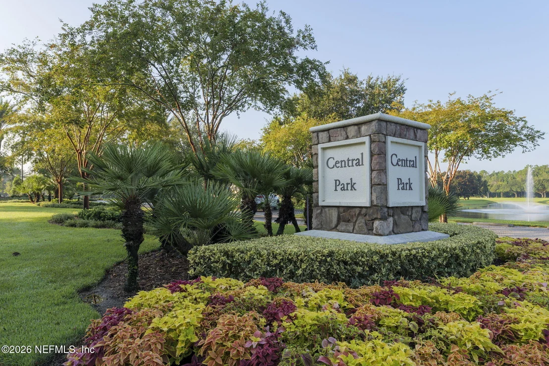 Photo of 89 FOREST SPRING Drive