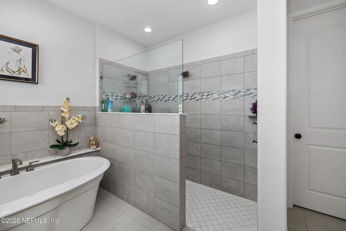 Photo of 123 THATCHAM Drive