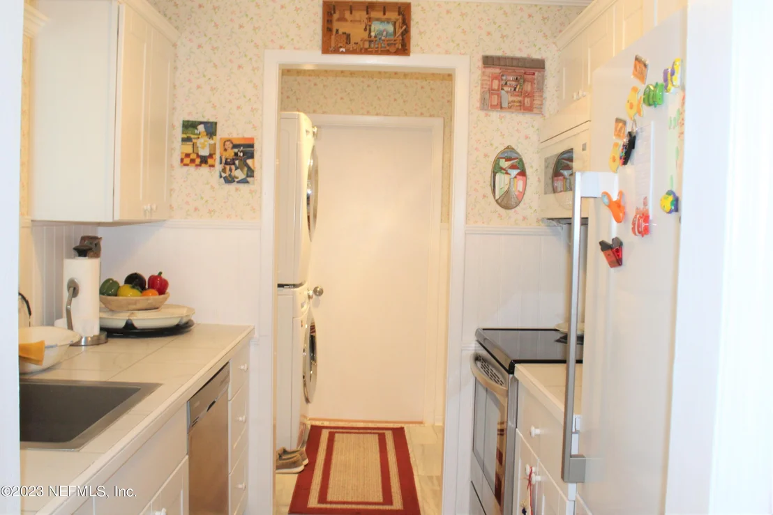 Photo of 501 JULIETA Court