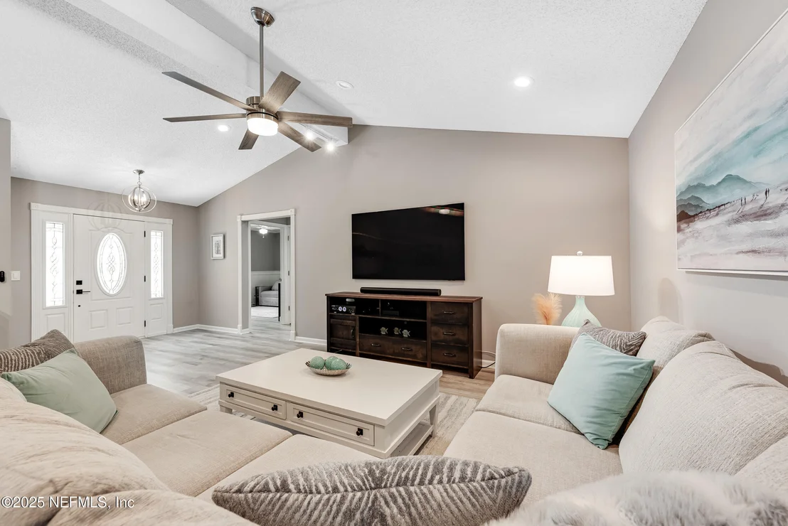 Photo of 12381 APPLE LEAF Drive