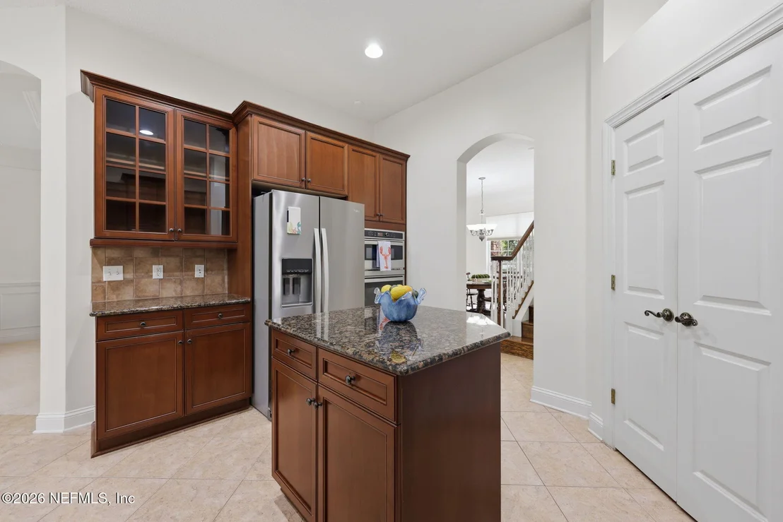Photo of 443 SEBASTIAN Square